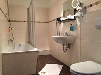 Home Hotel